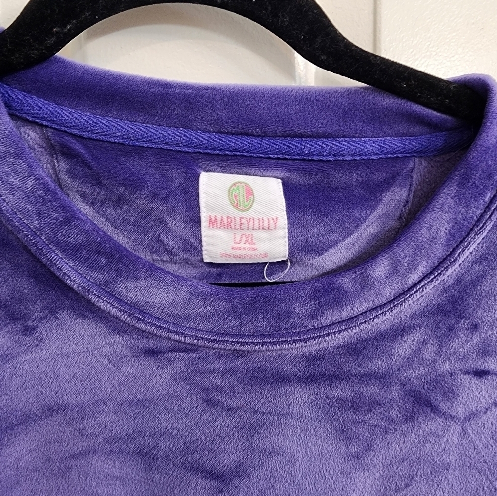 MarleyLilly Super Soft Purple Pullover Size L/XL - Picture 2 of 5